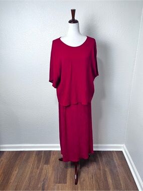 Raquel Allegra Red Skirt Set Size M/L